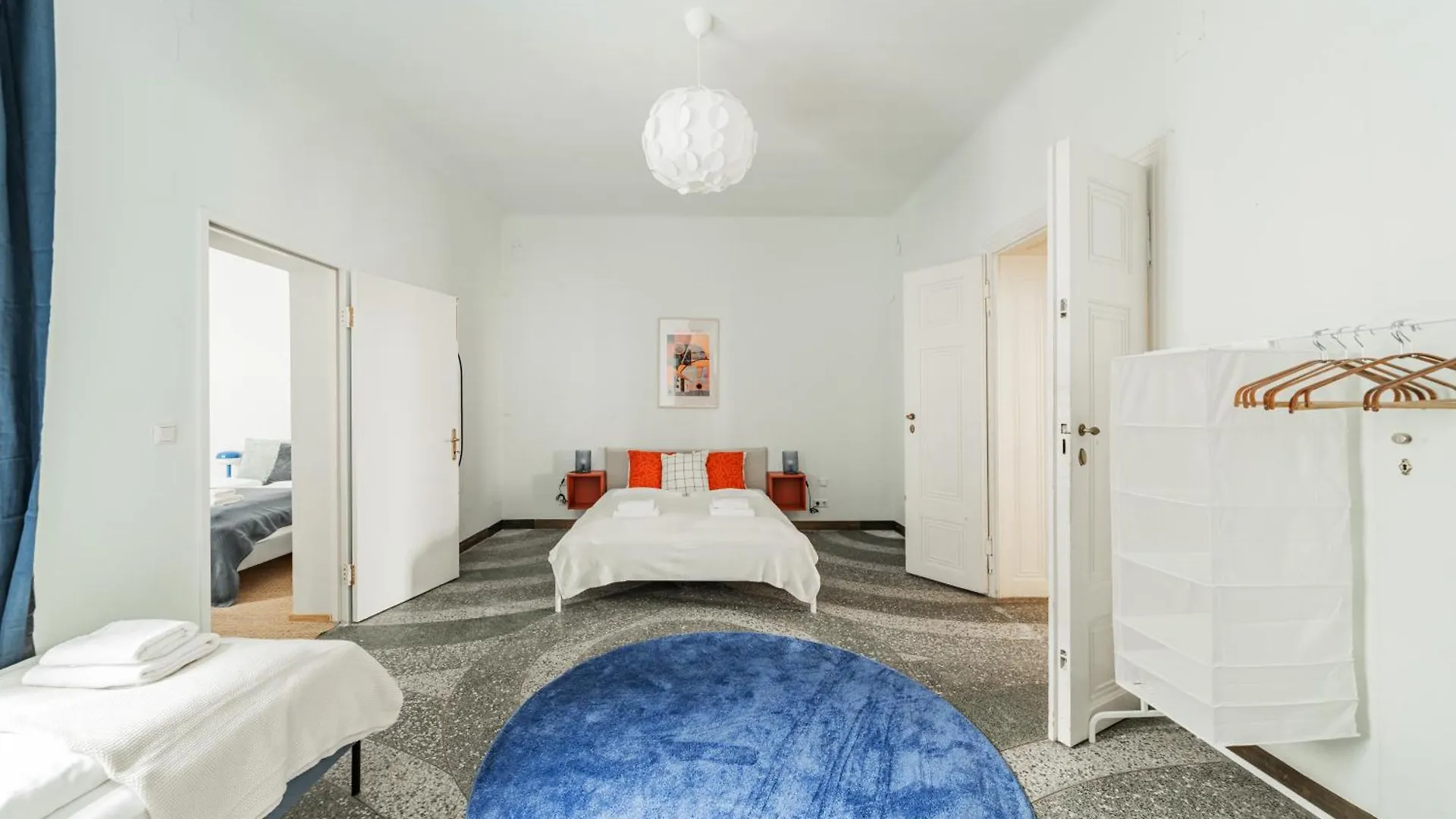 The Vienna Central Stay