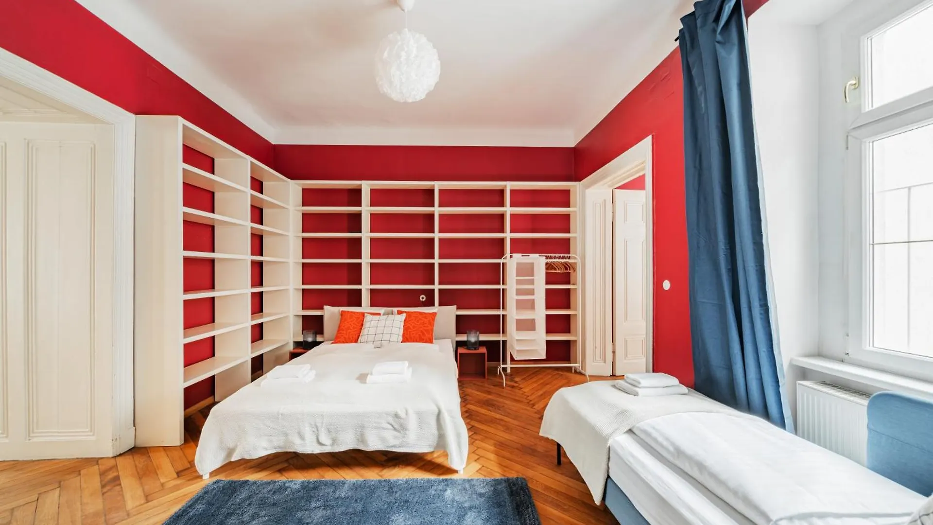 The Vienna Central Stay