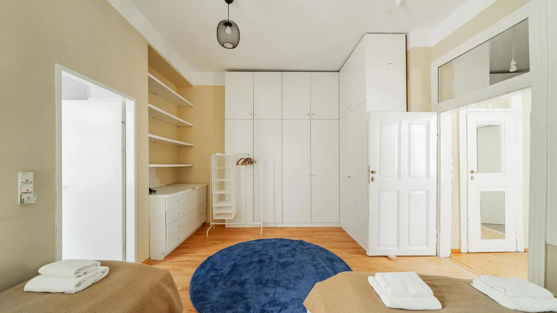 Apartment The Vienna Central Stay Austria